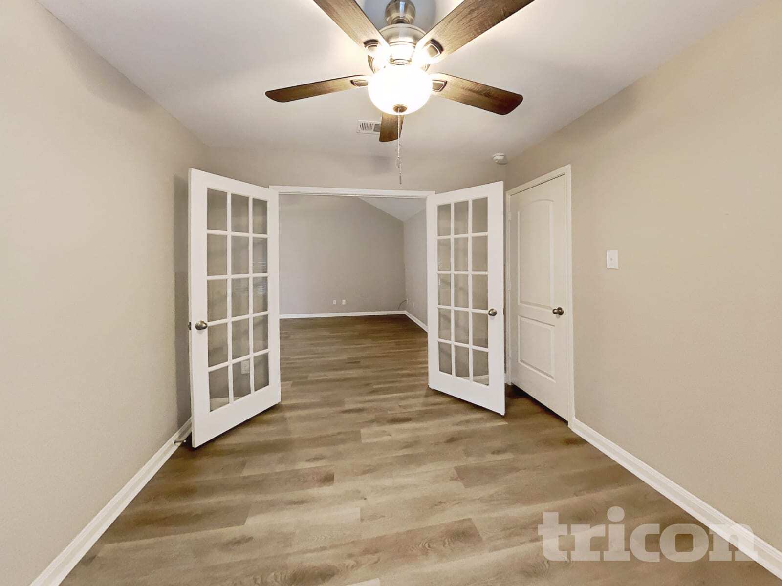 Building Photo - 112 Liberty Ln