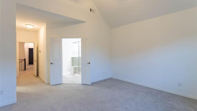 Building Photo - 7209 Huckleberry Dr