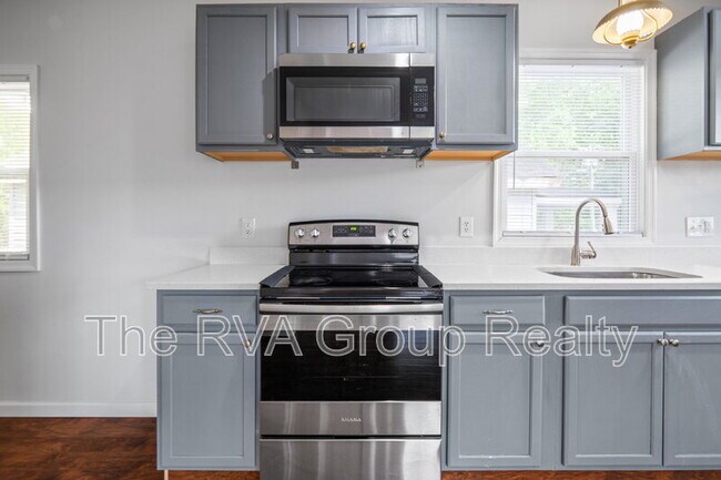 Building Photo - 2517 Haden Ave