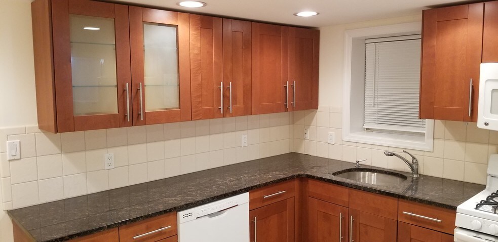 Kitchen - 519 E Market St
