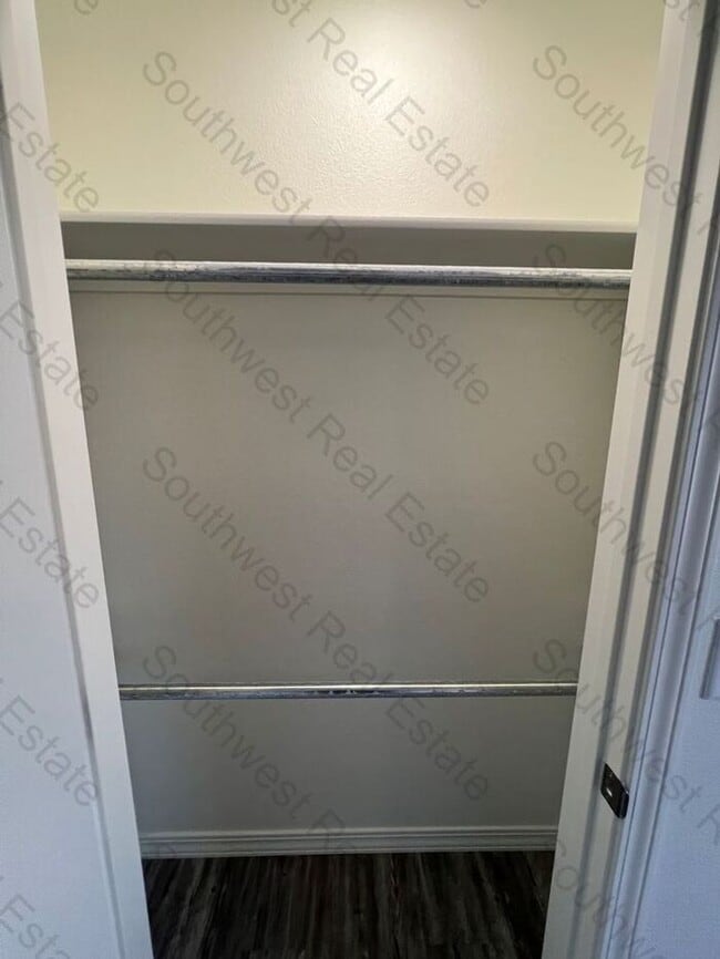 Building Photo - Brand New 2 bedroom 2 bath Duplex