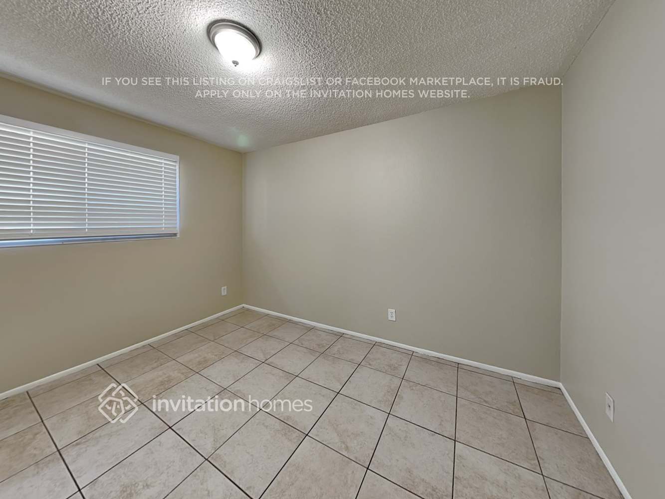 Building Photo - 5746 N 41st Dr