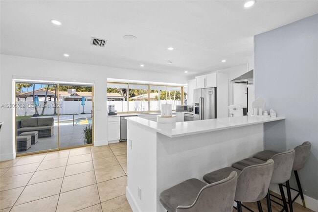 Building Photo - 3460 N 46th Ave