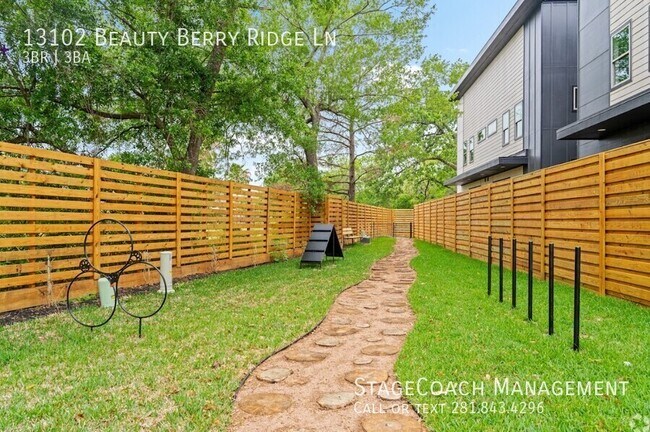 Building Photo - 13102 Beauty Berry Ridge Ln