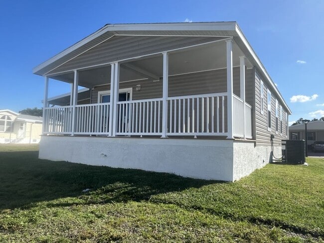 Building Photo - 488 Bimini Cay Cir