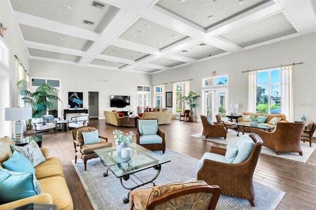 Building Photo - 4830 Osprey Dr S