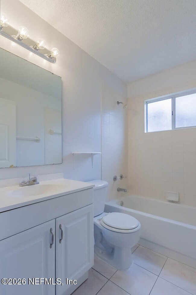 Building Photo - 7760 Allspice Cir W