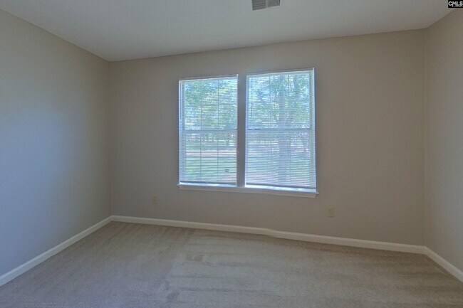 Building Photo - 112 Turnstone Way