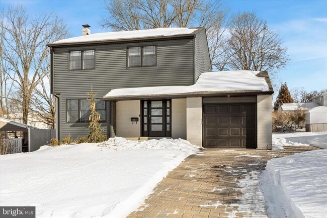 Building Photo - 17 McLaughlin Dr