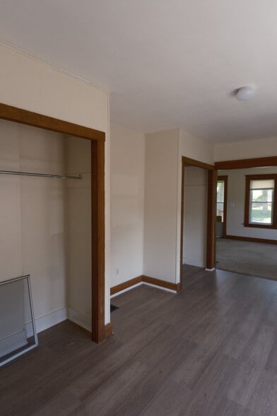 Building Photo - 840-840 Woodbine Ave SE