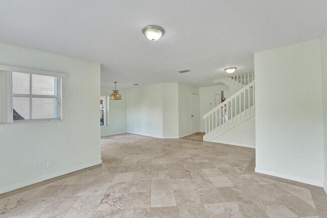 Building Photo - 3436 Orinoco Ln