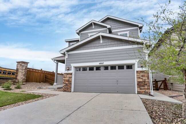 Building Photo - 3/2 Home Tucked-away, turn-key, and top-rated schools! Available for immediate move-in!
