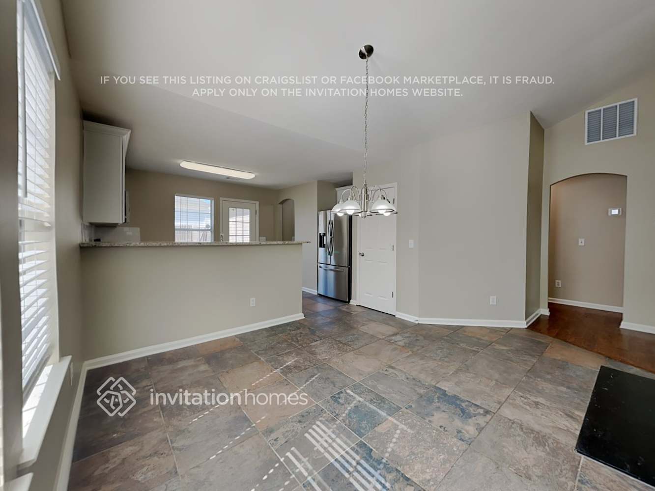 Building Photo - 319 Fairdale Trace