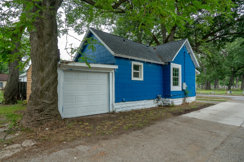 Building Photo - 419 E Forest Ave