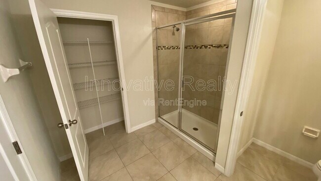 Building Photo - 7490 Aloma Pines Ct