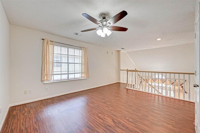 Building Photo - 1630 Berkoff Dr