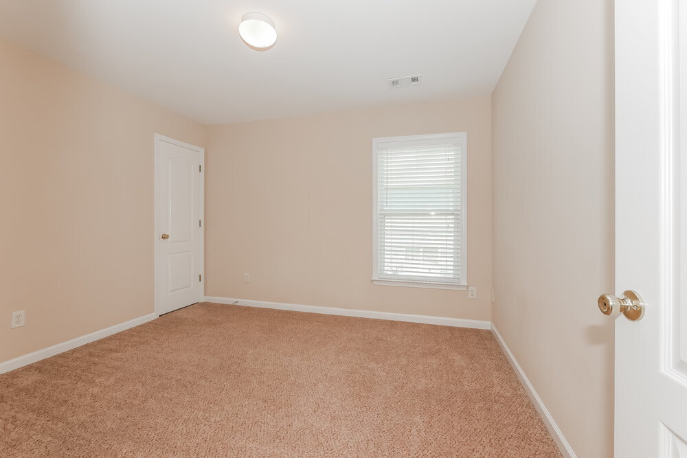 Building Photo - 2505 Mockingbird Ln