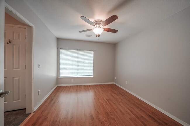 Building Photo - 69 W Night Heron Pl