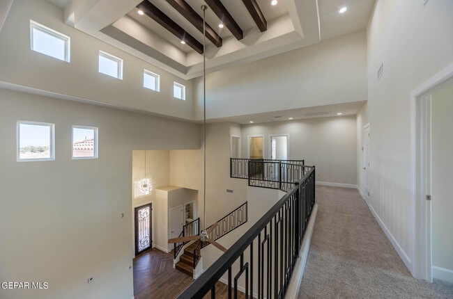 Building Photo - 972 Pellegrino Ave