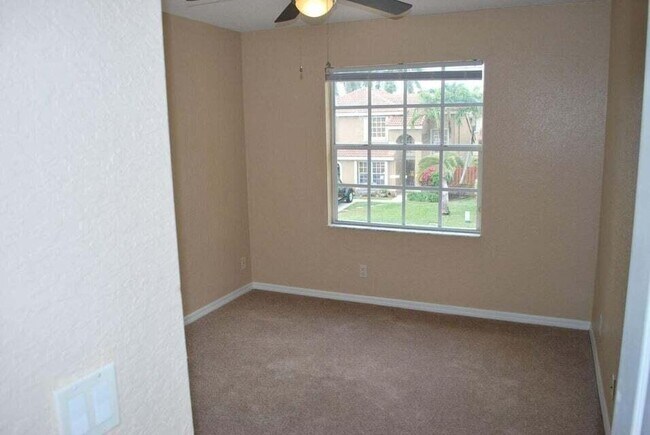 Building Photo - 23344 Sunview Way