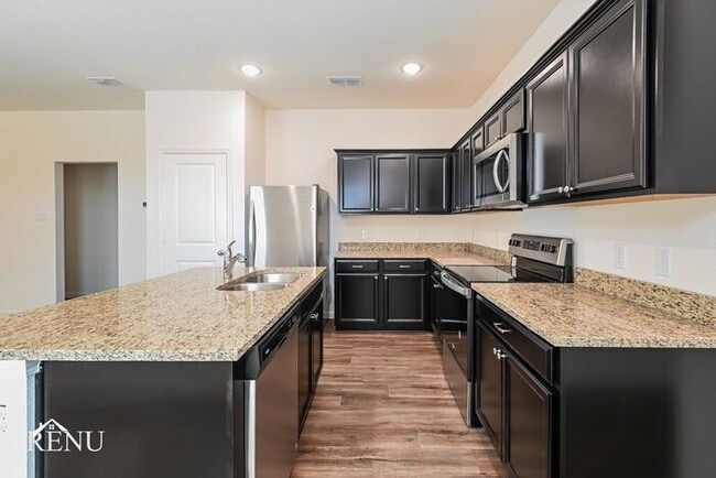 Building Photo - 6032 Mojave Dr