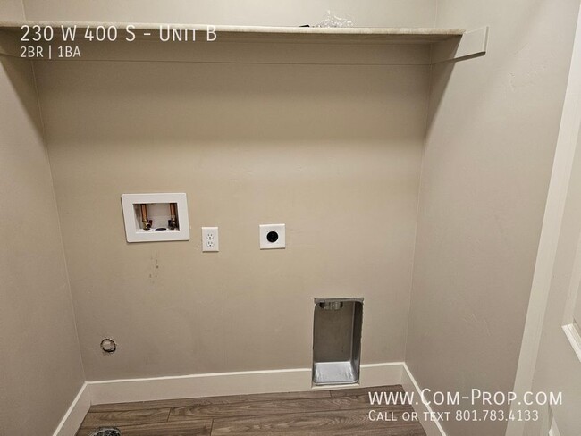 Building Photo - Cute-Modern 2 Bedroom Apt for Rent in Orem...