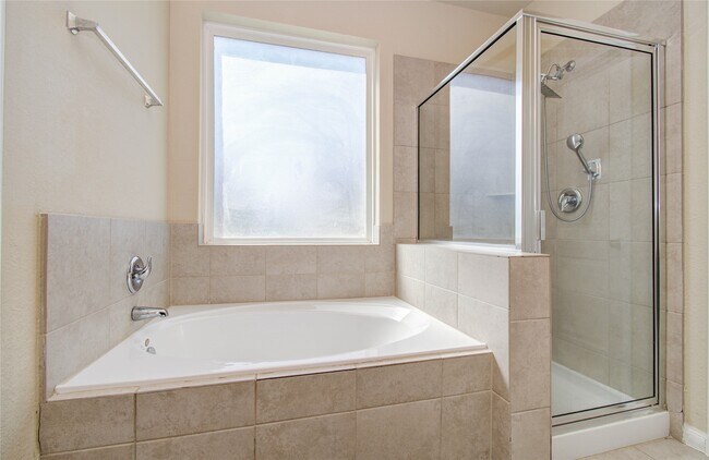 Building Photo - 24931 Puccini Pl