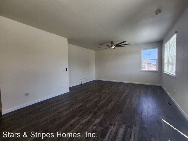 Building Photo - 4 br, 3 bath House - 45802 Red Tail Drive