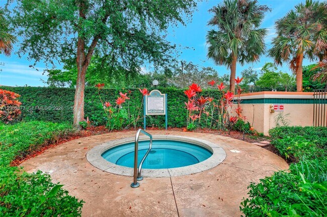 Building Photo - 9999 Summerbreeze Dr