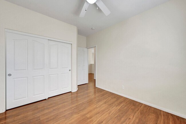 Building Photo - 8904 Nautilus Vista Ct