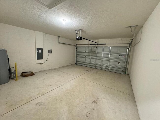 Building Photo - 603 Muskrat Dr