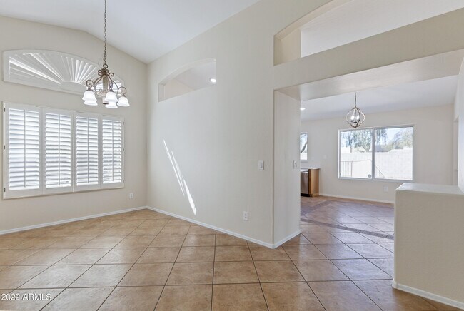 Building Photo - 5976 W Audrey Ln