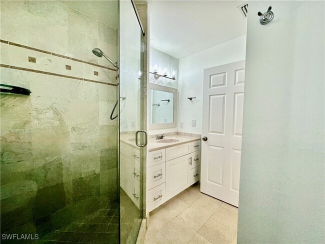 Building Photo - 709 Landover Cir