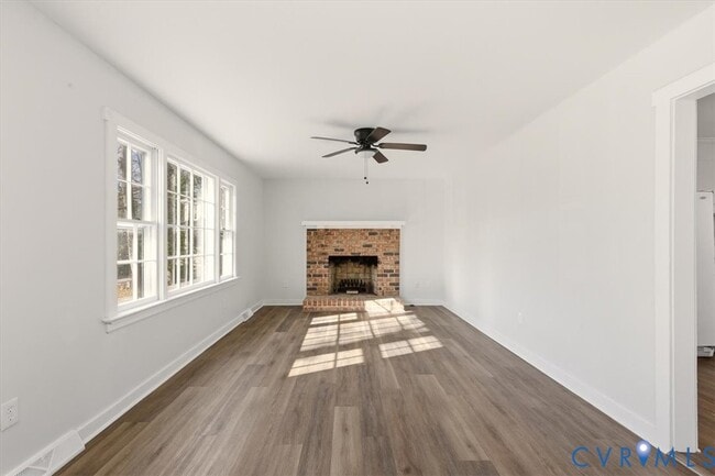 Building Photo - 115 Big Meadows Terrace