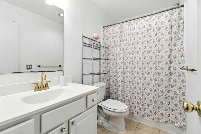 Building Photo - 1532 Prairie Grove Dr