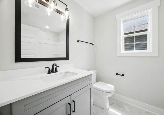 Building Photo - 4 Bedroom Pet Friendly Home For Rent Near ...