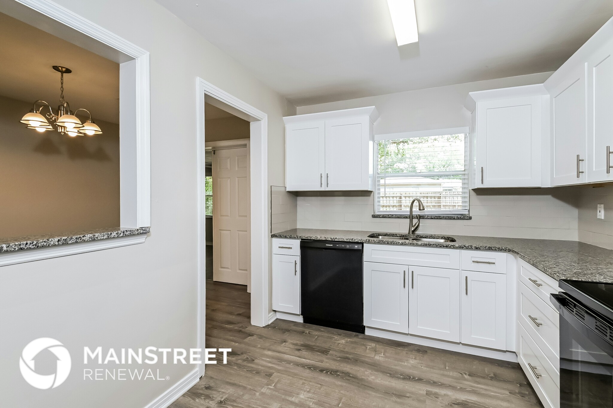 Building Photo - 1540 Huntington St