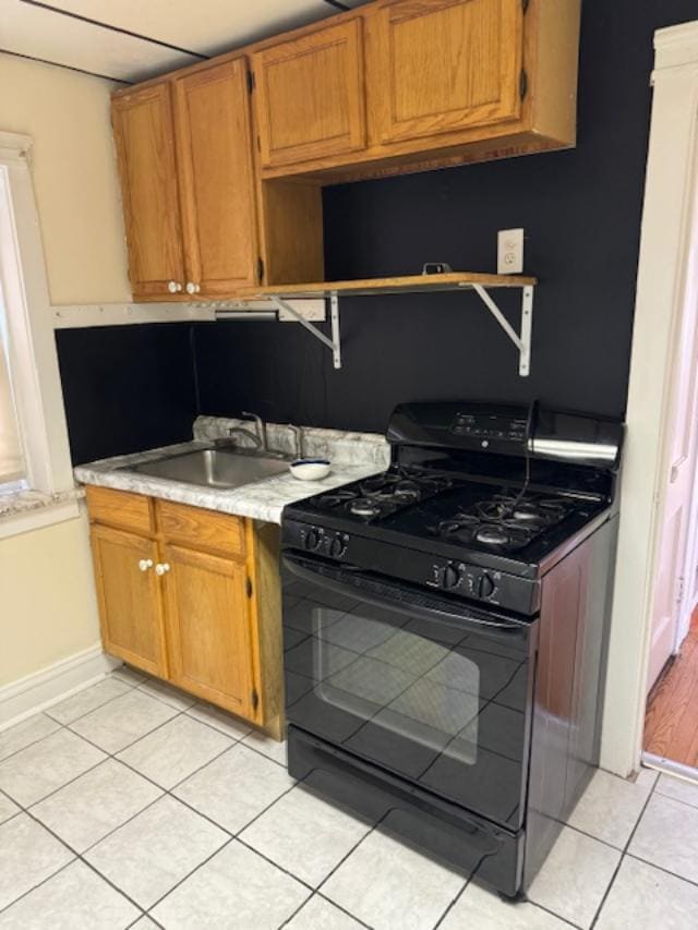 Kitchen - 2659 N Monitor Ave