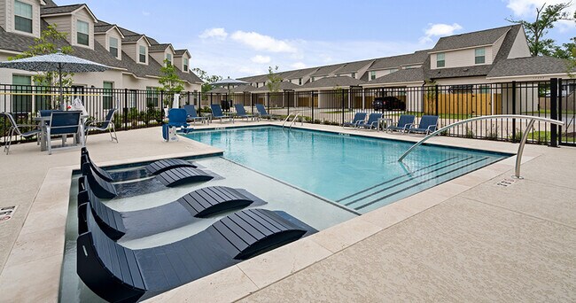 Building Photo - Arabella Townhomes