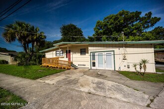 Building Photo - 1794 Rogero Rd