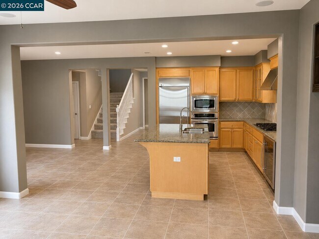 Building Photo - 3506 Sandalford Way