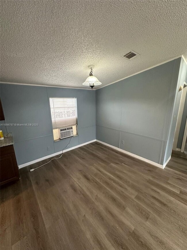 Building Photo - 11863 Atlantic Cir