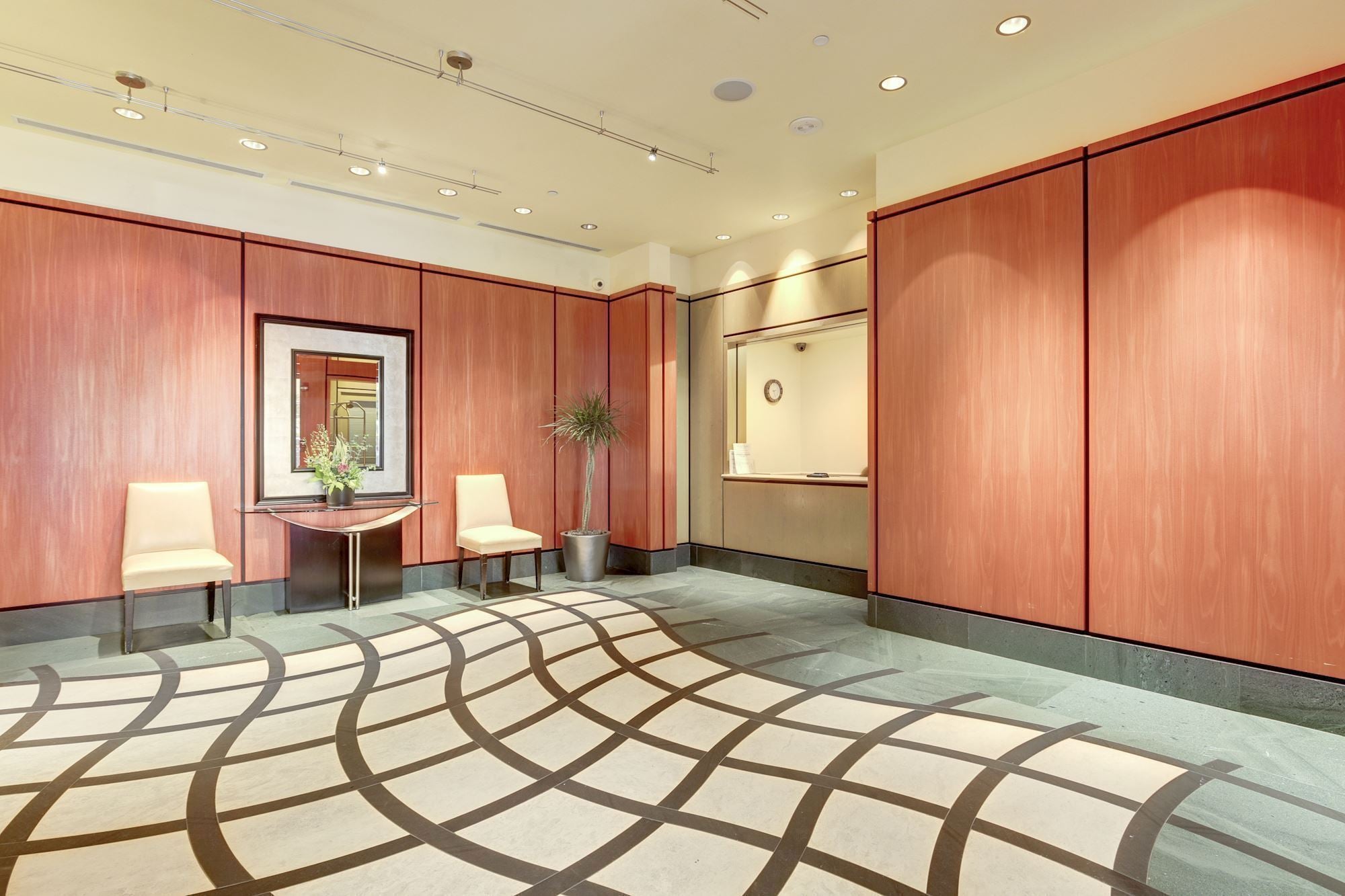 Lobby - 400 Massachusetts Ave NW