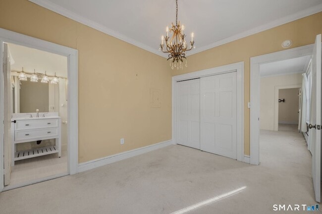 Building Photo - 9 Lyme St