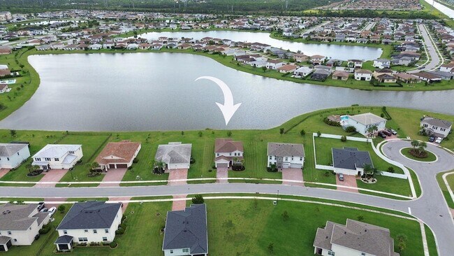 Building Photo - 7609 NW Archerfield Dr