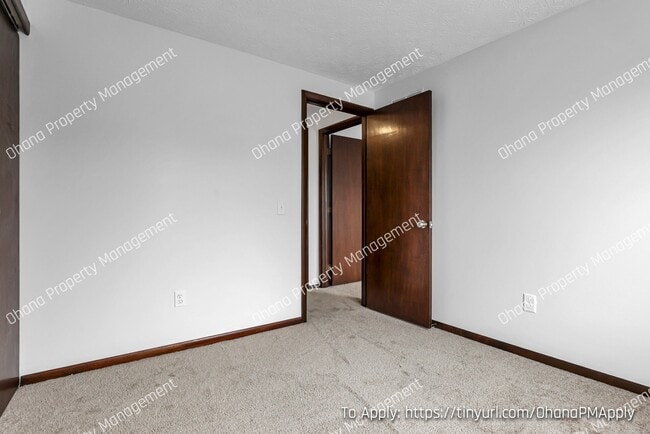 Building Photo - 2126 Sari Lynn Ct