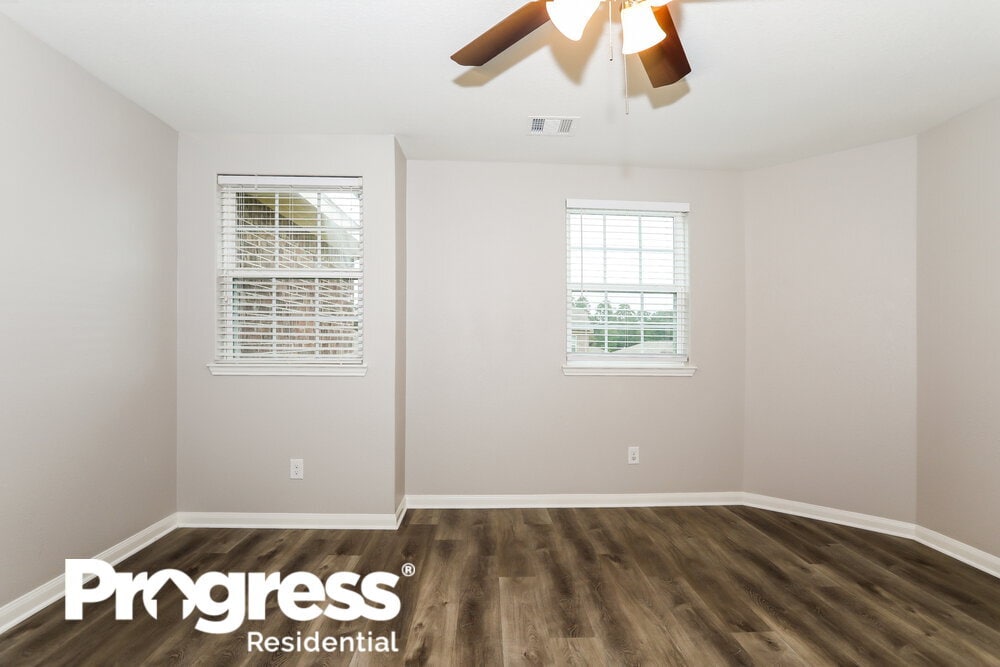 Building Photo - 12027 Fairquarter Ln