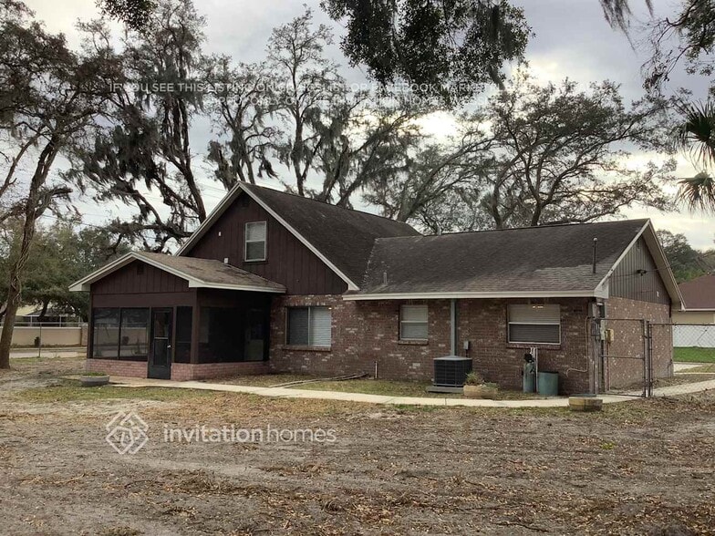 Building Photo - 3308 Countryside St