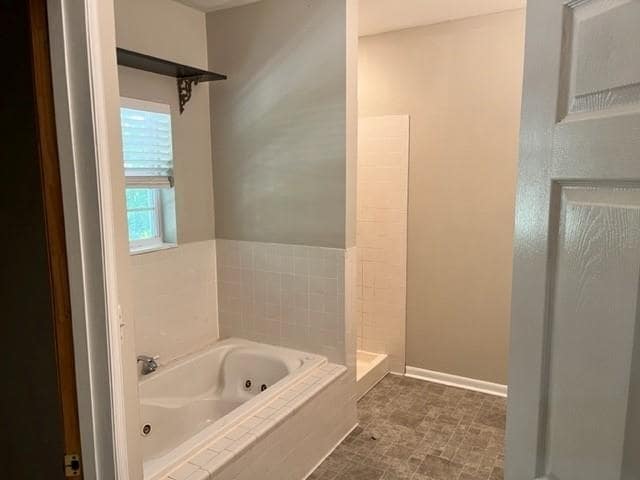 Building Photo - 2717 Masterson Ln