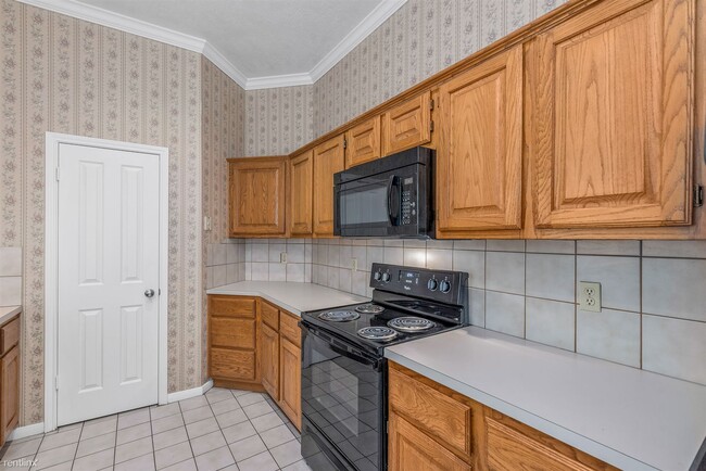 Building Photo - 3 br, 2 bath House - 1208 Bayou Woods Dr 1...